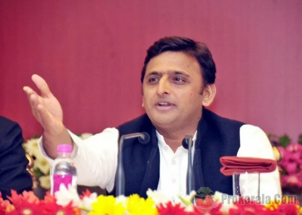 Akhilesh Yadav : Congress's decision on Rahul Gandhi as PM should have come earlier